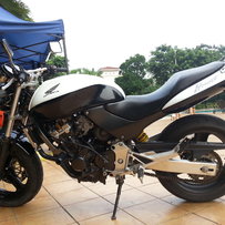 广州增城 慢 出售精神 06本田小黄峰