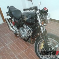 出台刚到不久的 08CB400