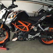 代友出售：全新川崎Z250和KTM DUKE 390（特价出售）