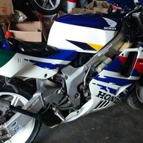 出售精神 NSR250  P3 一台