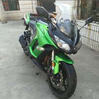 广西南宁代友急转2011年川崎Z1000SX旅行版街车.................有视频