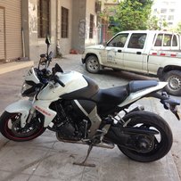 降价 代牛兄出11年CB1000R
