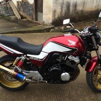 广东韶关翁源出售07本田cb400