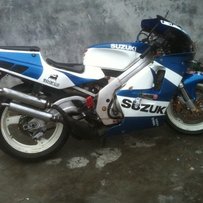 代友出售RGV22一台