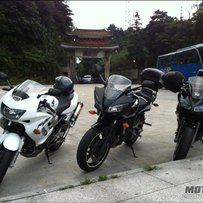 东莞虎门 出售 00年VTR1000