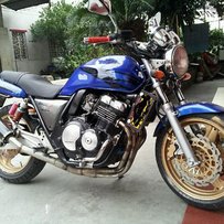 广州白云区出售超精神，真牌真档94CB400