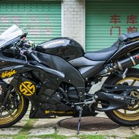 海南海口出台07ZX-10R。