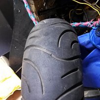 出些踏板车改装件,迅鹰,福喜都有