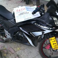 出售两台车，一，本田CB400VTEC2代价格23000，二，春风150夜猫价格8300包过户