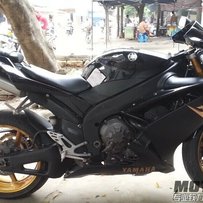 急需资金周转.便宜出两台R1