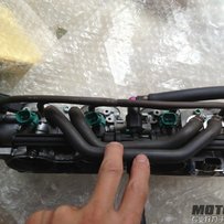 年底低价出一些，排气，08CBR电喷组，BT090对胎