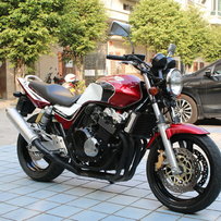 佛山高明区慢出极精神VTEC三代CB400