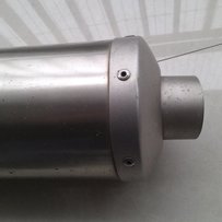 出售一条R6原装排气 03-05年 08S版适用