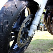 出售爱驹05年11雅马哈FZ6N