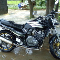 出售蓝宝石CB250