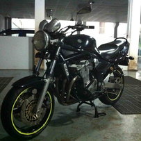 广东潮州代友出售SUZUKI 铃木 盗匪600！