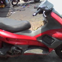 广州市天河区3800元代友出售疾雷拉200