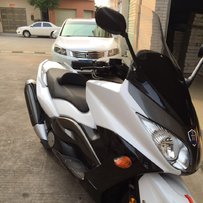 急换车出09美版TMAX500，全车精神！