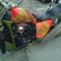 自己改装的车  不喜欢就当没看到