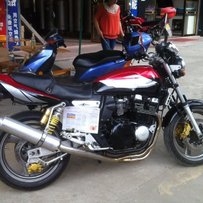 广西藤县出售97`XJR400一台