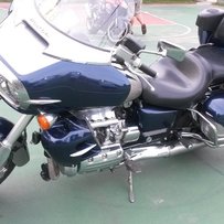 可置换哈雷宝马