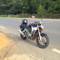 出精神CB-1，急着换公升，有能力的朋友来秒吧。