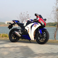 清远市区出售08年美版CBR1000