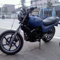 中山朋友卖台蓝宝石250