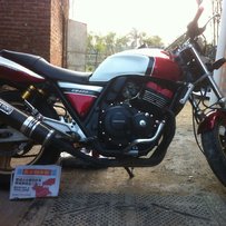 顺德市出售一台精神98CB，一台61拉300福喜