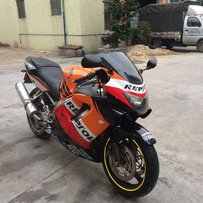 精神CBR600 F4