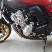 代友出售两台车