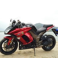 上彩票从新发帖 广东肇庆出11款Z1000SX 和雅马哈小魔鬼750