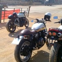 Cafe racer复古XJR400cc一台