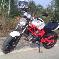 代友出售05年VTR250