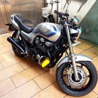 新欢已到,自刀2500出02 CB750