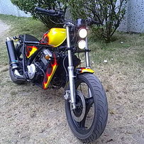 代友出川崎德国兵250...改装