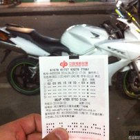 32800降价出05VFR800元，讯鹰3500元