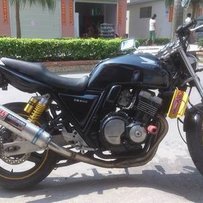 车已出售    请版主删贴   谢谢  珠海出售精神94CB400   视频已上