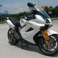 04年 VFR800 车车精神 绝对舒适 接刀