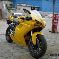 广西柳州代友出售两架10年Z1000 08杜卡迪1098 08年B-King（从新更新价钱)