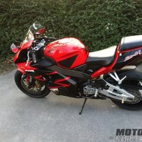 代友发帖，出售CBR954一台，，