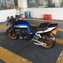 梧州降价出售05年ZRX1200