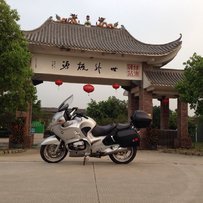 广州出售04年R1150RT宝马(双点火）