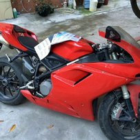 12年fz6r，05年fz6n，09年1198，12年z1000，08年cb400