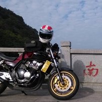 降价出售 CB 400 二代 及 08 ZRX 400 小猪头