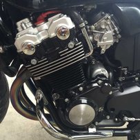 代车友发帖出只05年CB400