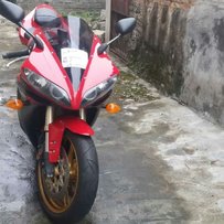 云浮 代友出售 06 YAMAHA R1  价钱34000