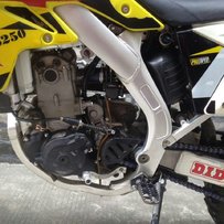 出卒玛A7越野车