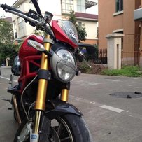 佛山代友出售YAMAHA07R6 DUCATI 08年1100S！