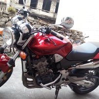 出售一台狠精神靓仔既07大黄锋